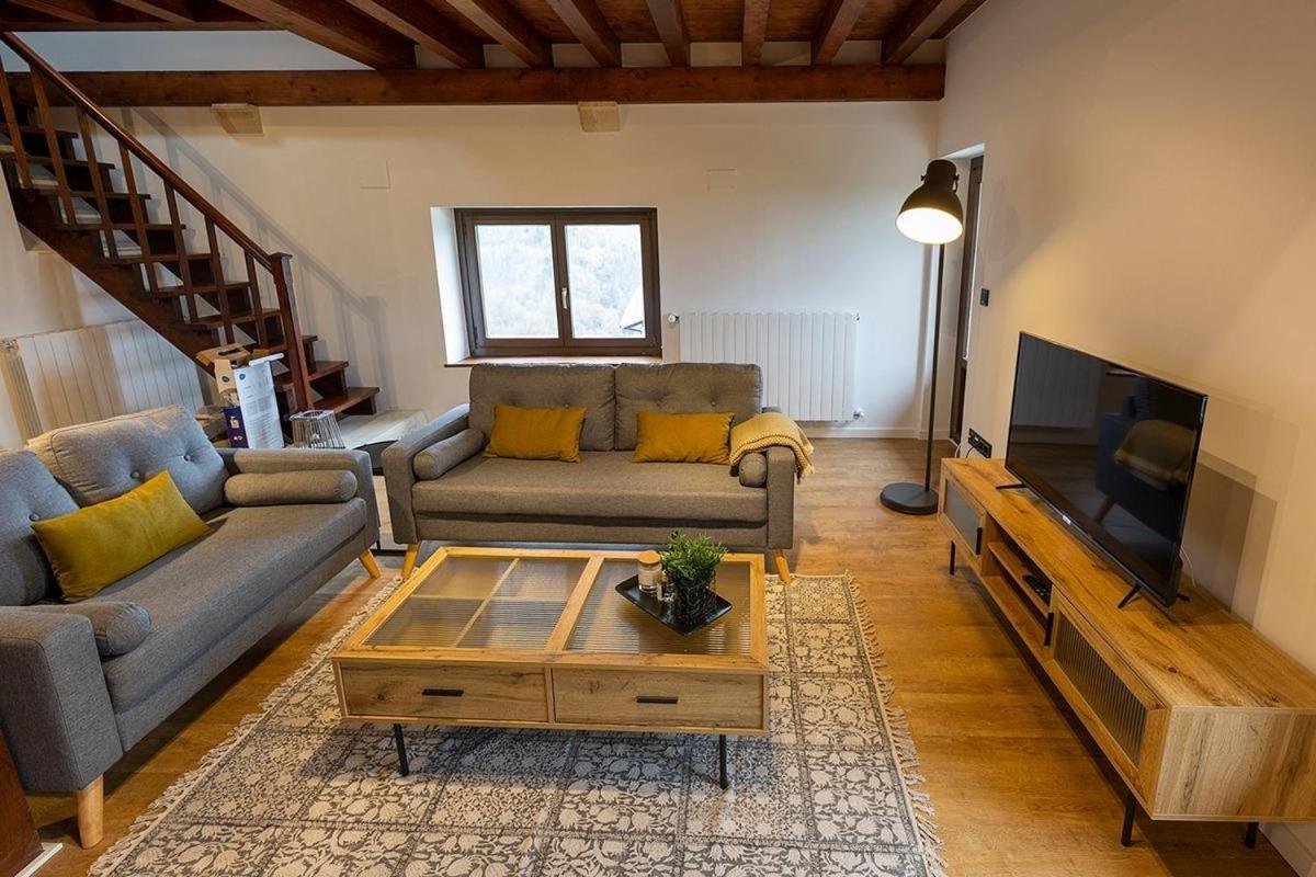 Arbela Apartamentuak Aia Zewnętrze zdjęcie