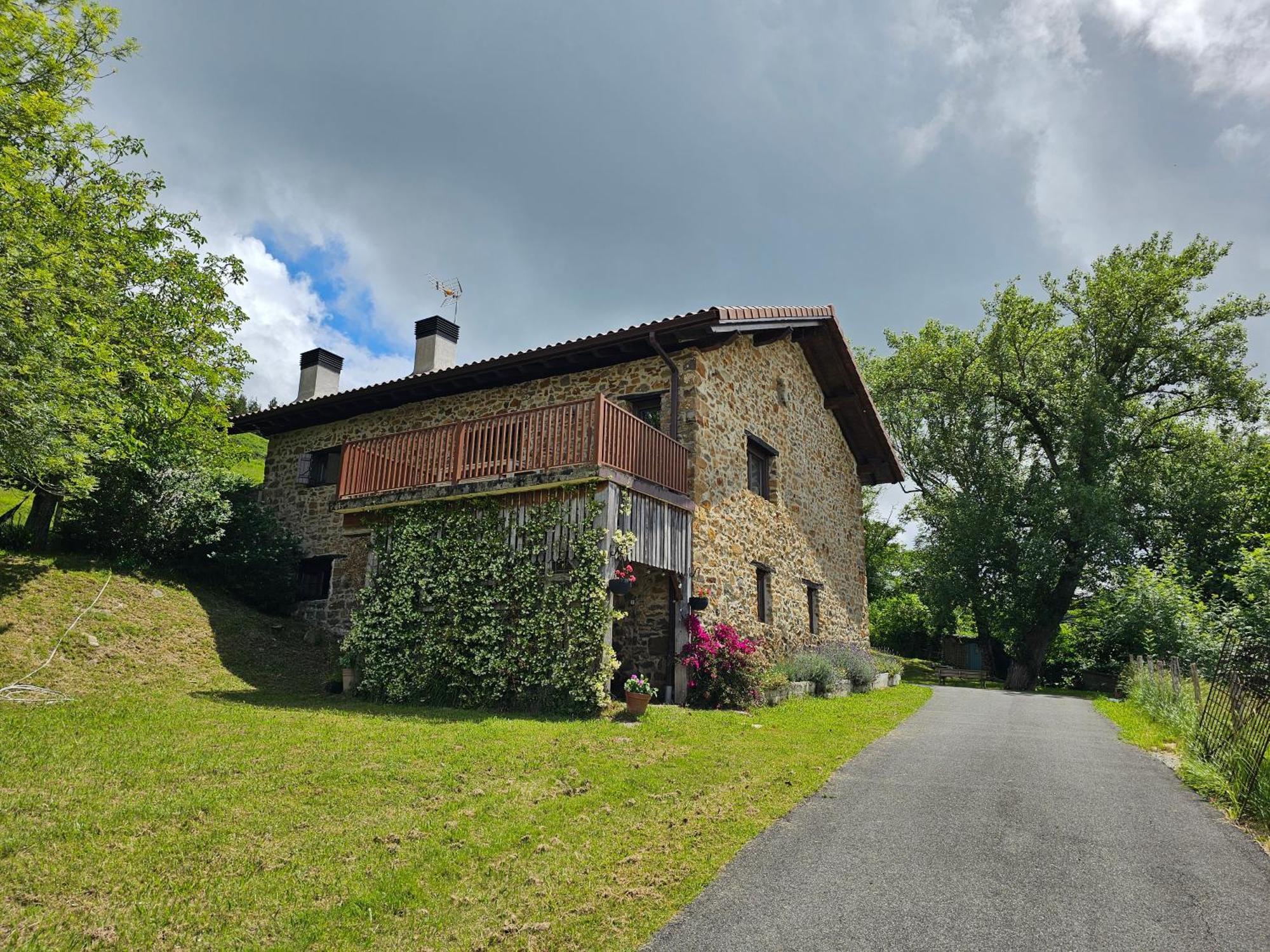 Arbela Apartamentuak Aia Zewnętrze zdjęcie